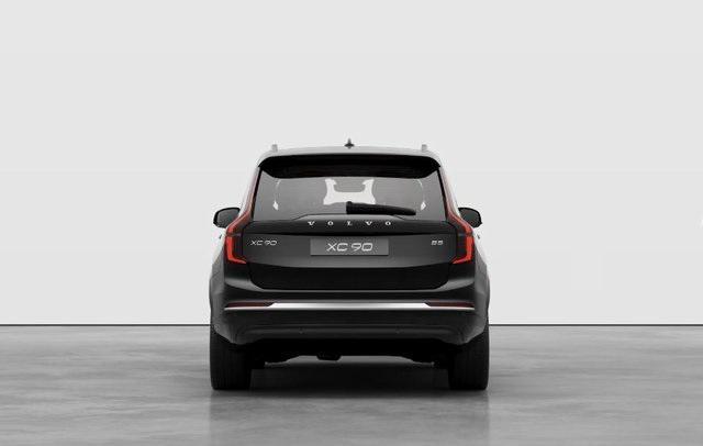 new 2025 Volvo XC90 car, priced at $69,155