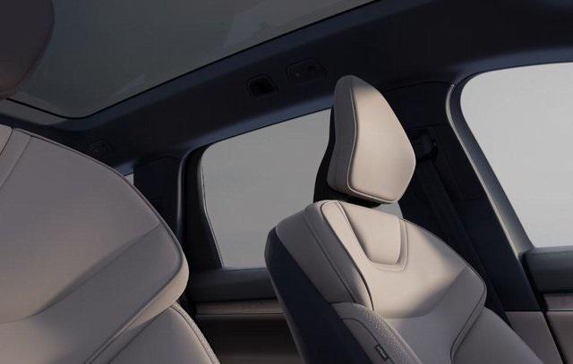 new 2025 Volvo EX90 car, priced at $87,590