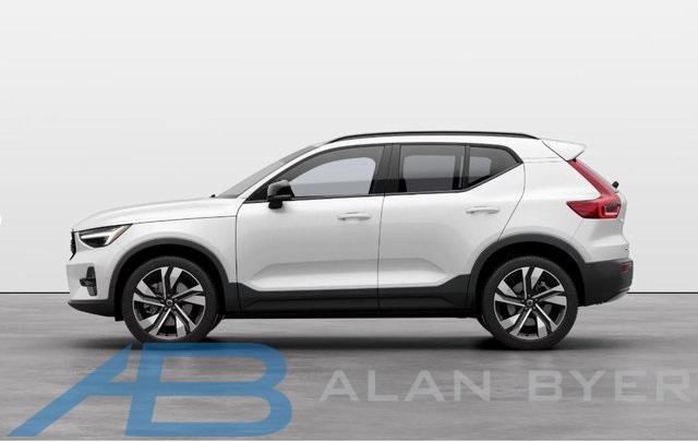 new 2025 Volvo XC40 car, priced at $52,235
