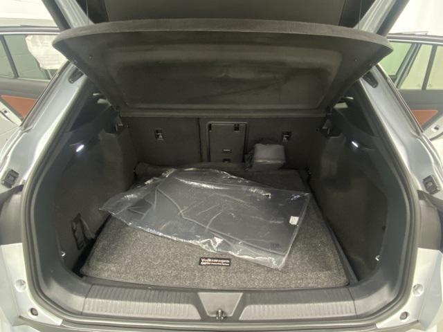 used 2022 Volkswagen ID.4 car, priced at $25,773