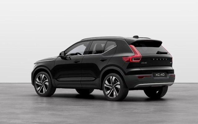 new 2025 Volvo XC40 car, priced at $52,215