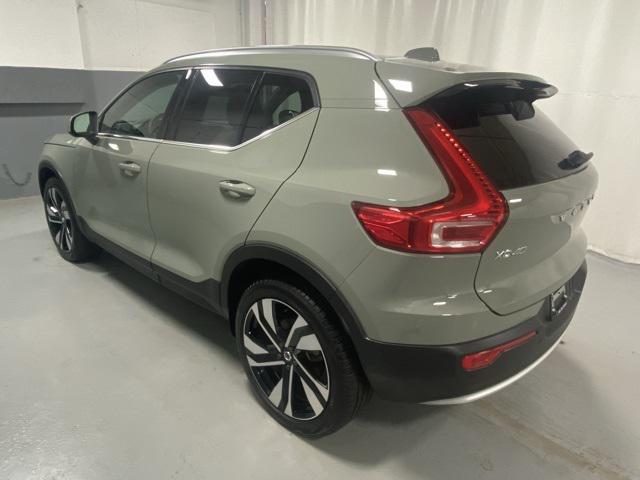 used 2024 Volvo XC40 car, priced at $39,888