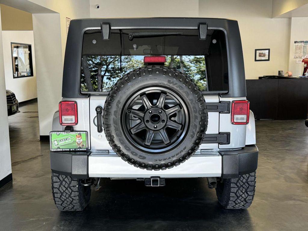 used 2015 Jeep Wrangler Unlimited car, priced at $17,500