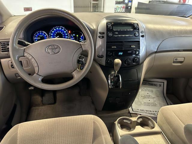 used 2007 Toyota Sienna car, priced at $6,000