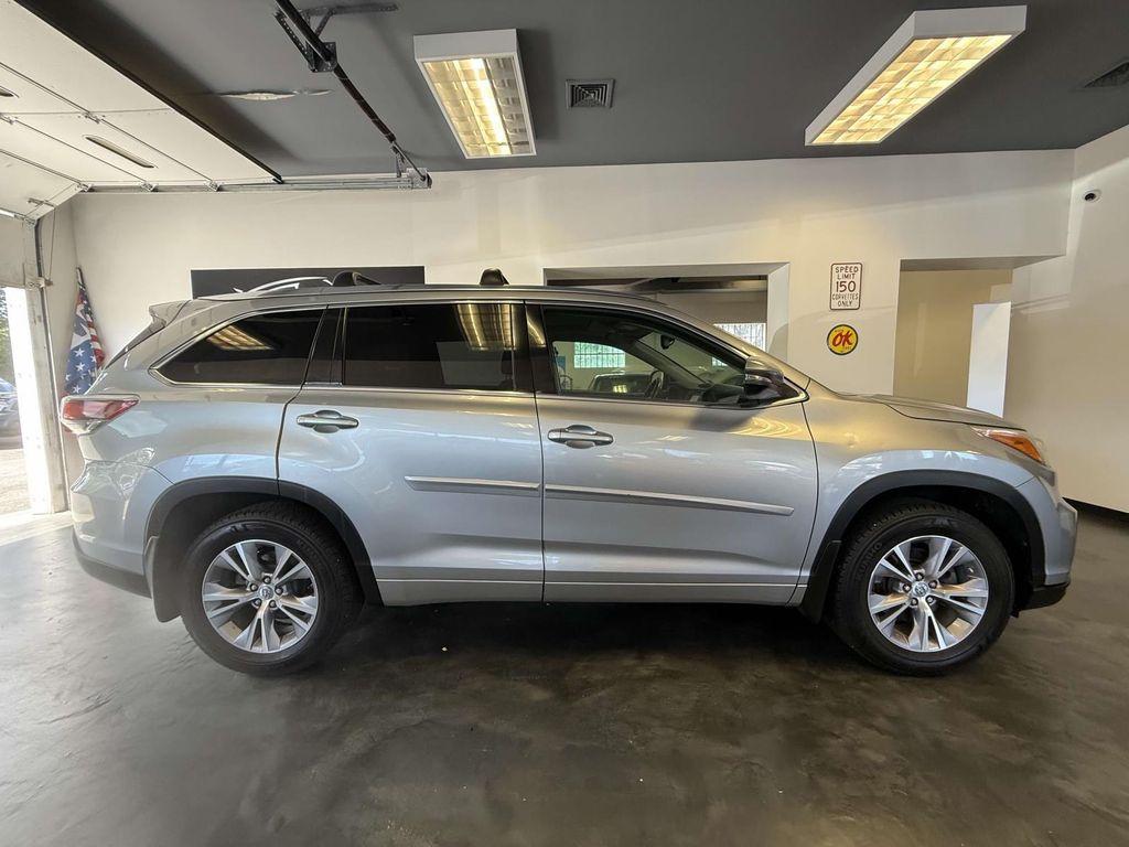used 2015 Toyota Highlander car, priced at $15,750