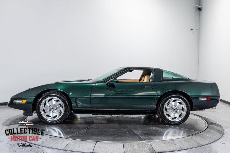 used 1995 Chevrolet Corvette car, priced at $24,900