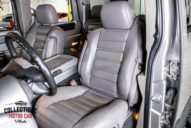 used 2006 Hummer H2 car, priced at $26,900