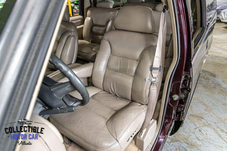 used 1997 Chevrolet Suburban car, priced at $17,900