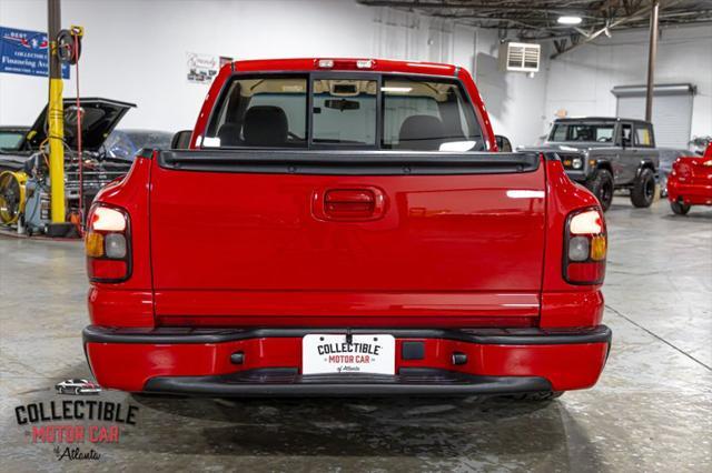 used 2005 GMC Sierra 1500 car, priced at $42,900