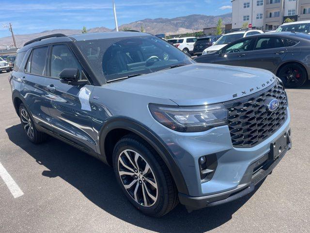 new 2025 Ford Explorer car, priced at $44,876