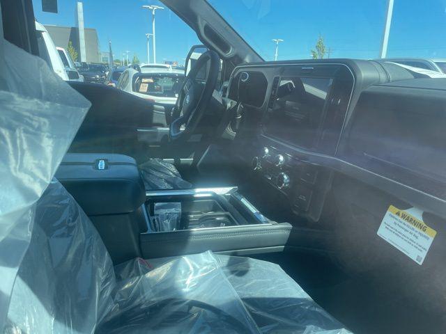 new 2025 Ford F-450 car, priced at $110,440