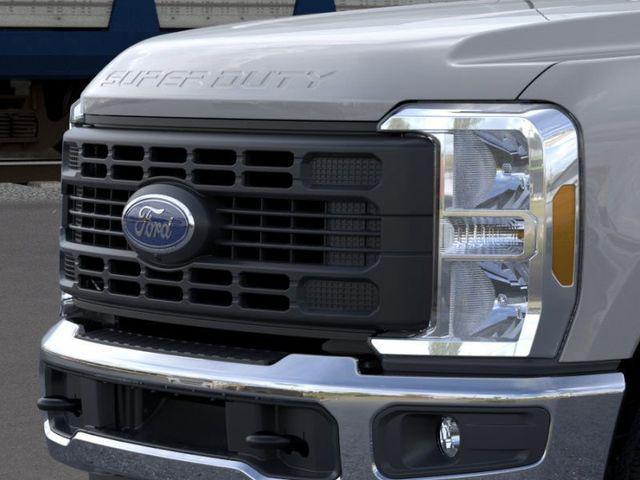 new 2025 Ford F-350 car, priced at $72,305