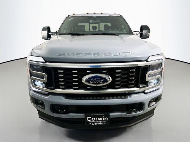 new 2025 Ford F-450 car, priced at $110,440