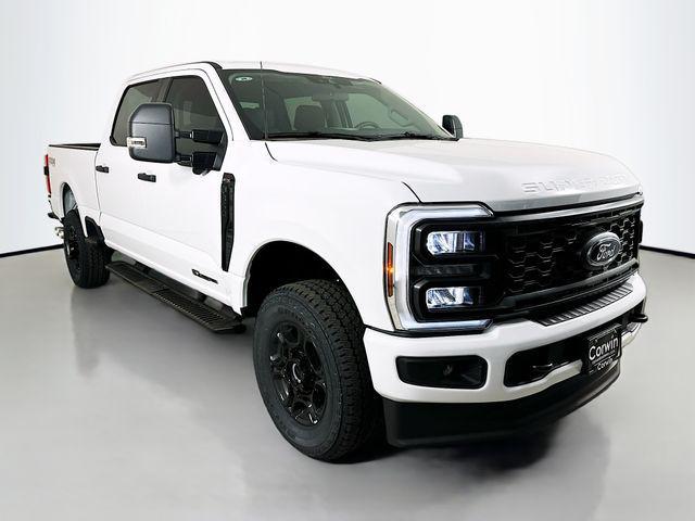 new 2025 Ford F-350 car, priced at $64,071