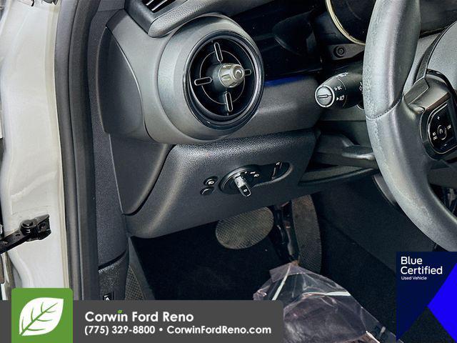 used 2022 MINI Hardtop car, priced at $22,389