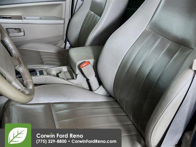 used 2007 Jeep Grand Cherokee car, priced at $6,989
