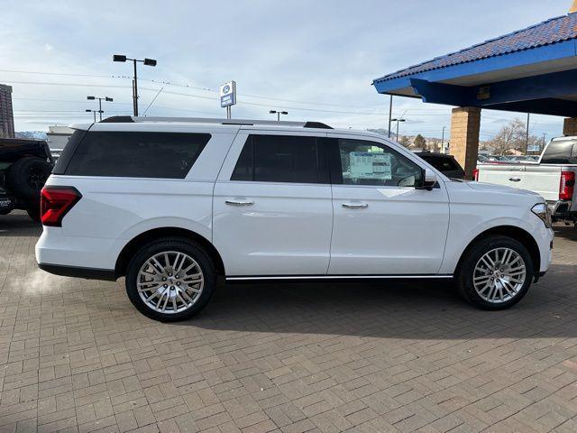 new 2024 Ford Expedition car, priced at $70,075