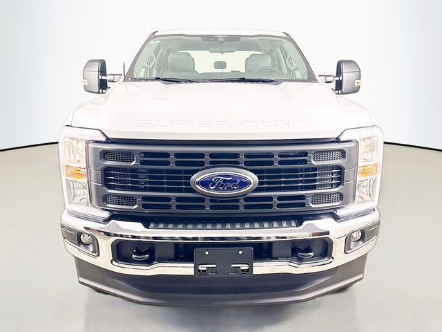 new 2025 Ford F-350 car, priced at $63,543