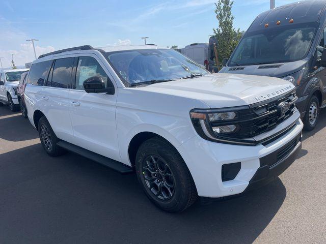 new 2025 Ford Expedition car, priced at $67,085