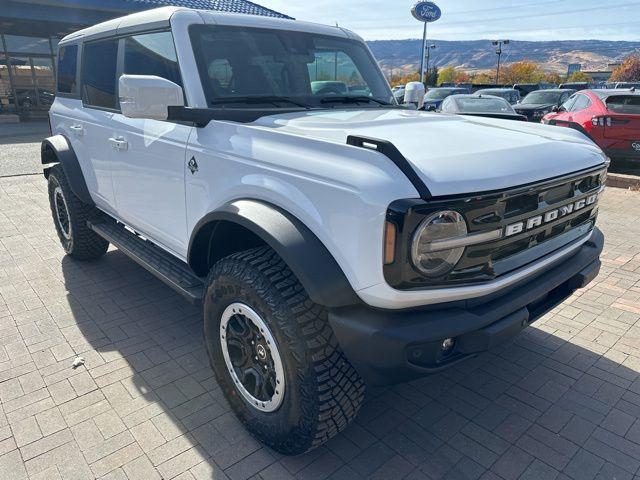 new 2024 Ford Bronco car, priced at $61,167