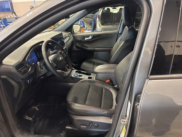 new 2025 Ford Escape car, priced at $35,225