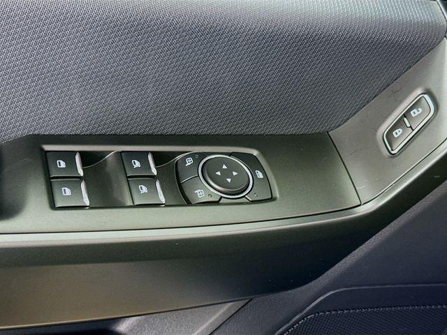 new 2025 Ford F-150 car, priced at $46,390
