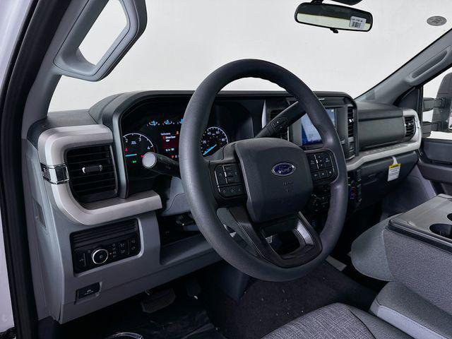 new 2025 Ford F-350 car, priced at $70,583