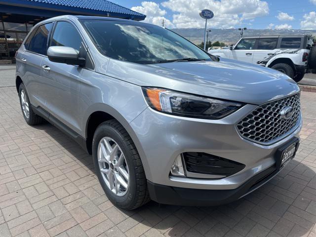 new 2024 Ford Edge car, priced at $35,120