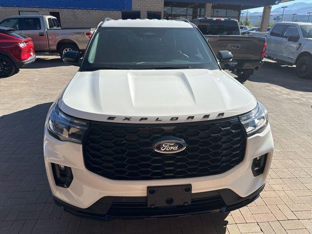 new 2025 Ford Explorer car, priced at $48,905