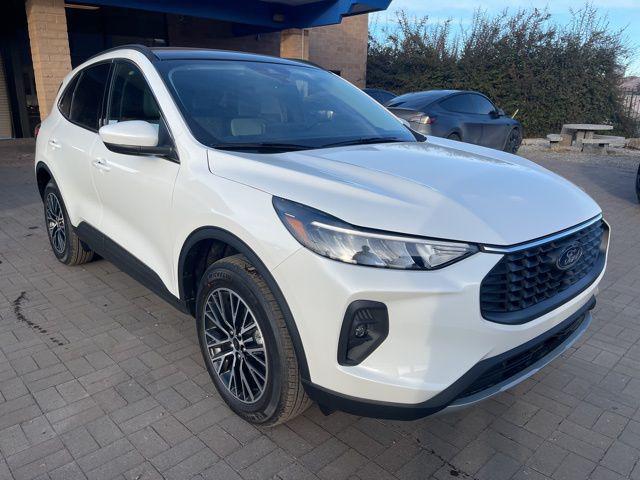 new 2025 Ford Escape car, priced at $41,485