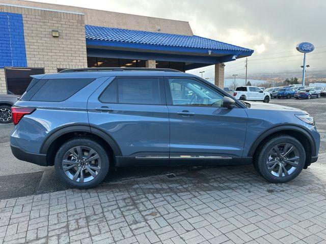 new 2025 Ford Explorer car, priced at $47,383