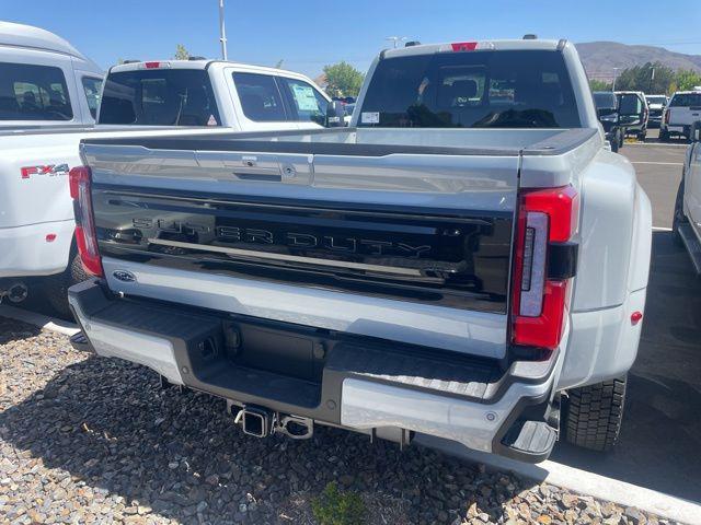 new 2025 Ford F-450 car, priced at $112,930