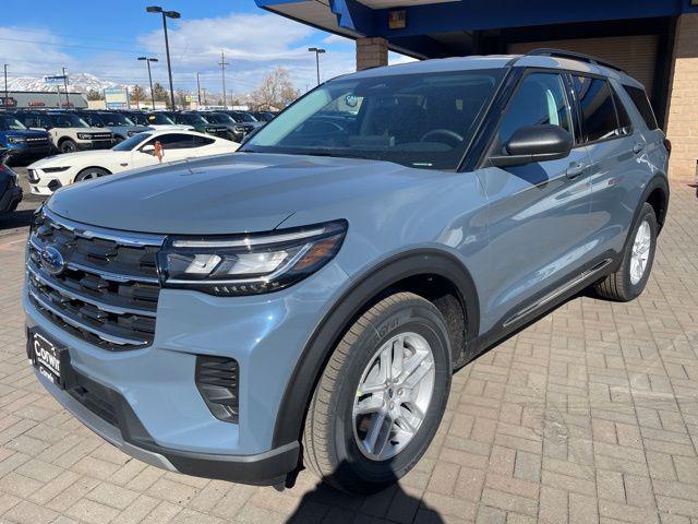 new 2025 Ford Explorer car, priced at $41,127