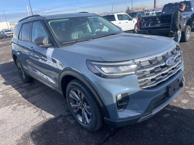 new 2025 Ford Explorer car, priced at $47,383