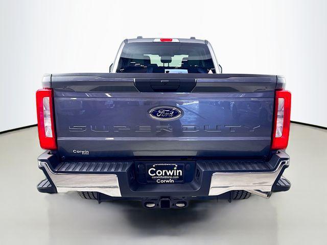 new 2025 Ford F-250 car, priced at $57,295