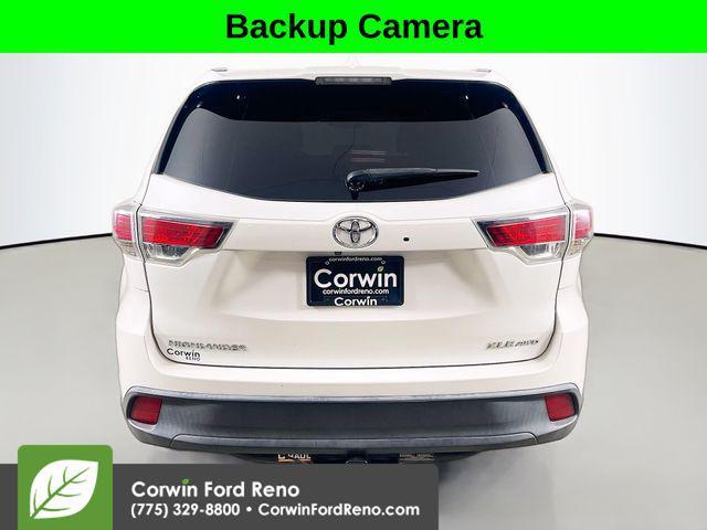 used 2016 Toyota Highlander car, priced at $16,989