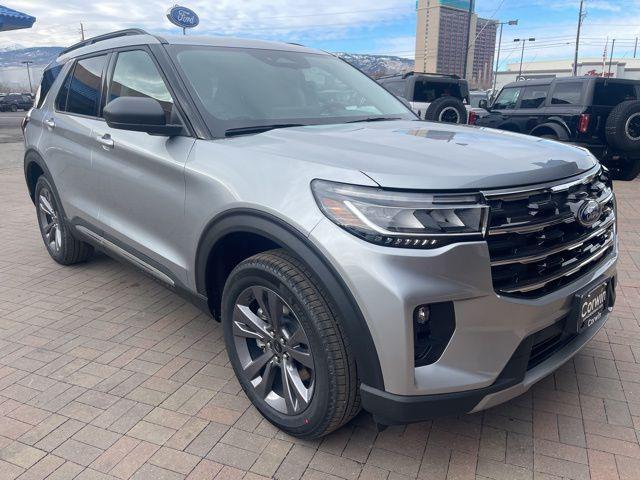 new 2025 Ford Explorer car, priced at $48,400