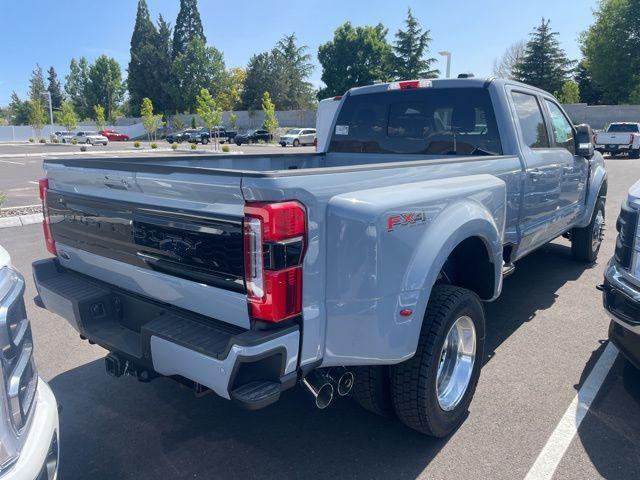new 2025 Ford F-450 car, priced at $113,925