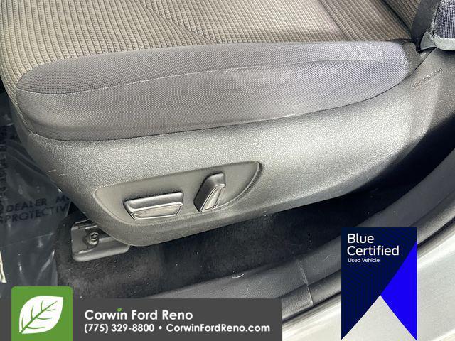 used 2022 Toyota Highlander car, priced at $26,389