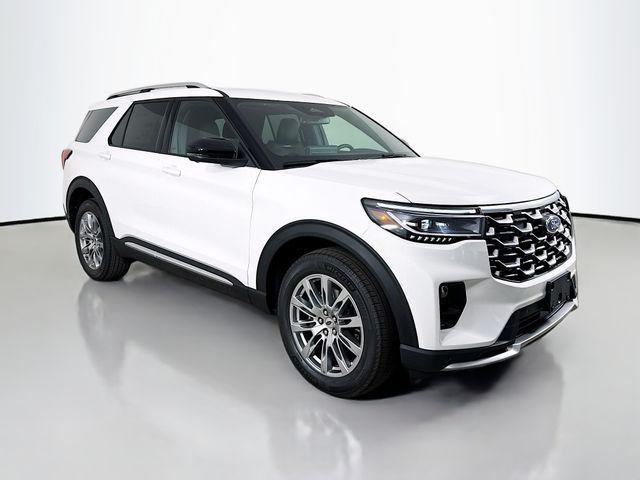 new 2025 Ford Explorer car, priced at $51,801