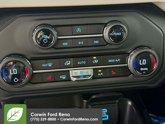 new 2025 Ford Bronco car, priced at $42,260