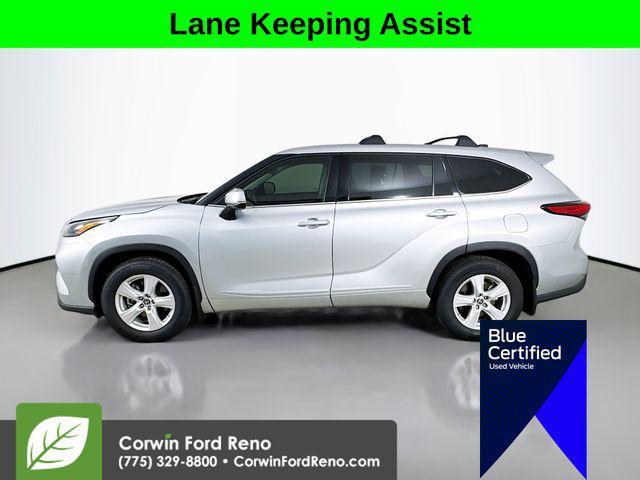 used 2022 Toyota Highlander car, priced at $30,589