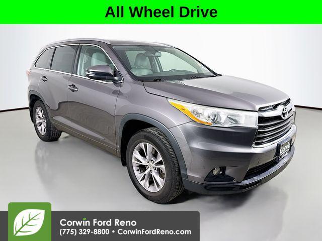 used 2014 Toyota Highlander car, priced at $13,589