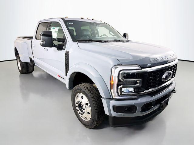 new 2026 Ford F-450 car, priced at $111,600