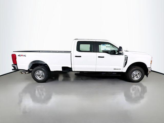 new 2025 Ford F-350 car, priced at $64,280