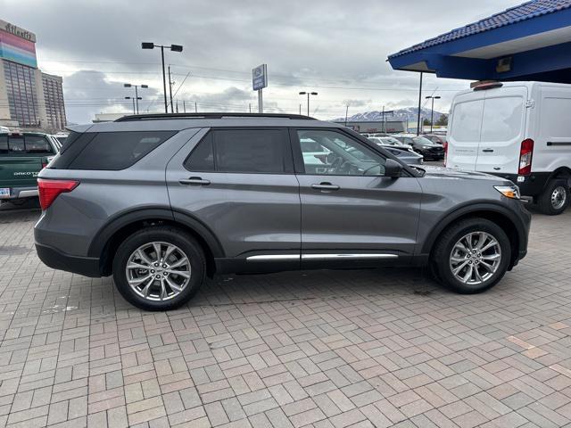 new 2024 Ford Explorer car, priced at $45,432