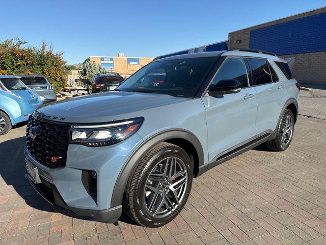 new 2025 Ford Explorer car, priced at $61,290