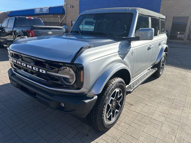 new 2024 Ford Bronco car, priced at $49,335