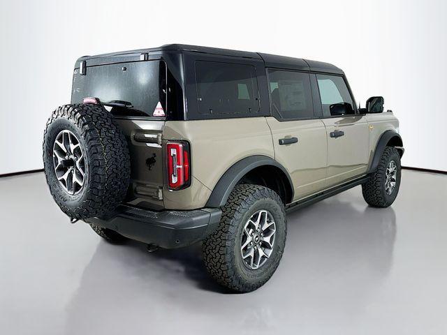 new 2025 Ford Bronco car, priced at $60,371
