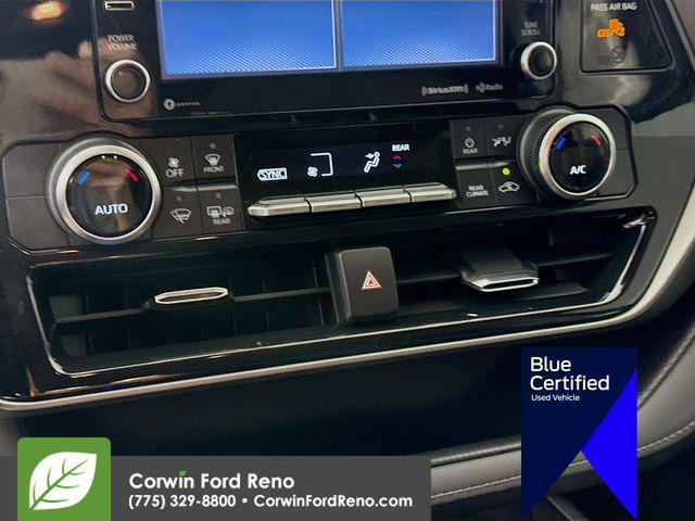 used 2022 Toyota Highlander car, priced at $28,389
